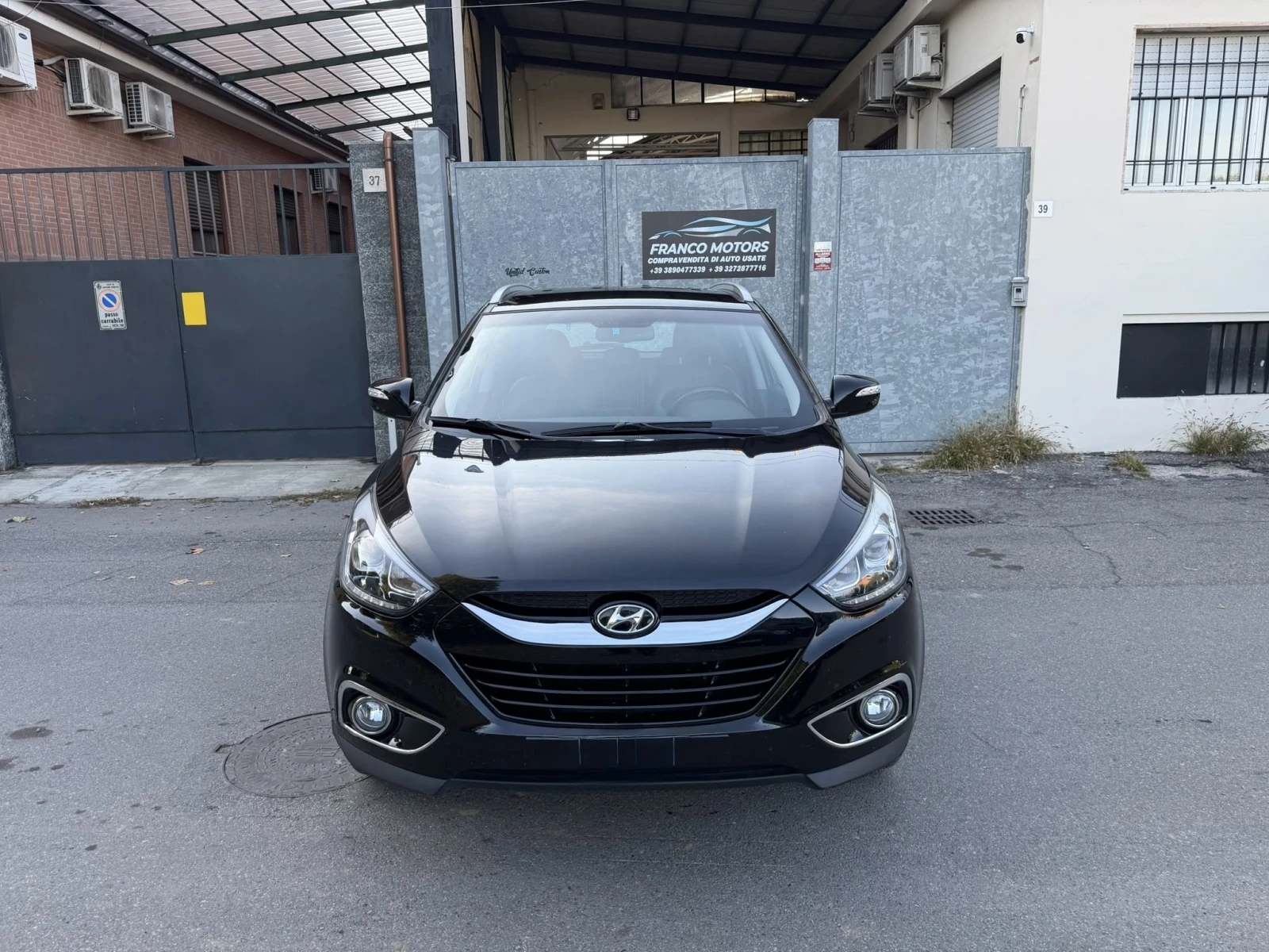 Hyundai IX35 1.7 Crdi Facelift, снимка 6 - Автомобили и джипове - 56587185