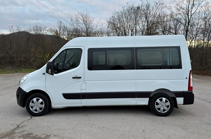 Renault Master 2.3dCi* 9-местен* КЛИМА* EURO6, снимка 3 - Бусове и автобуси - 52045114