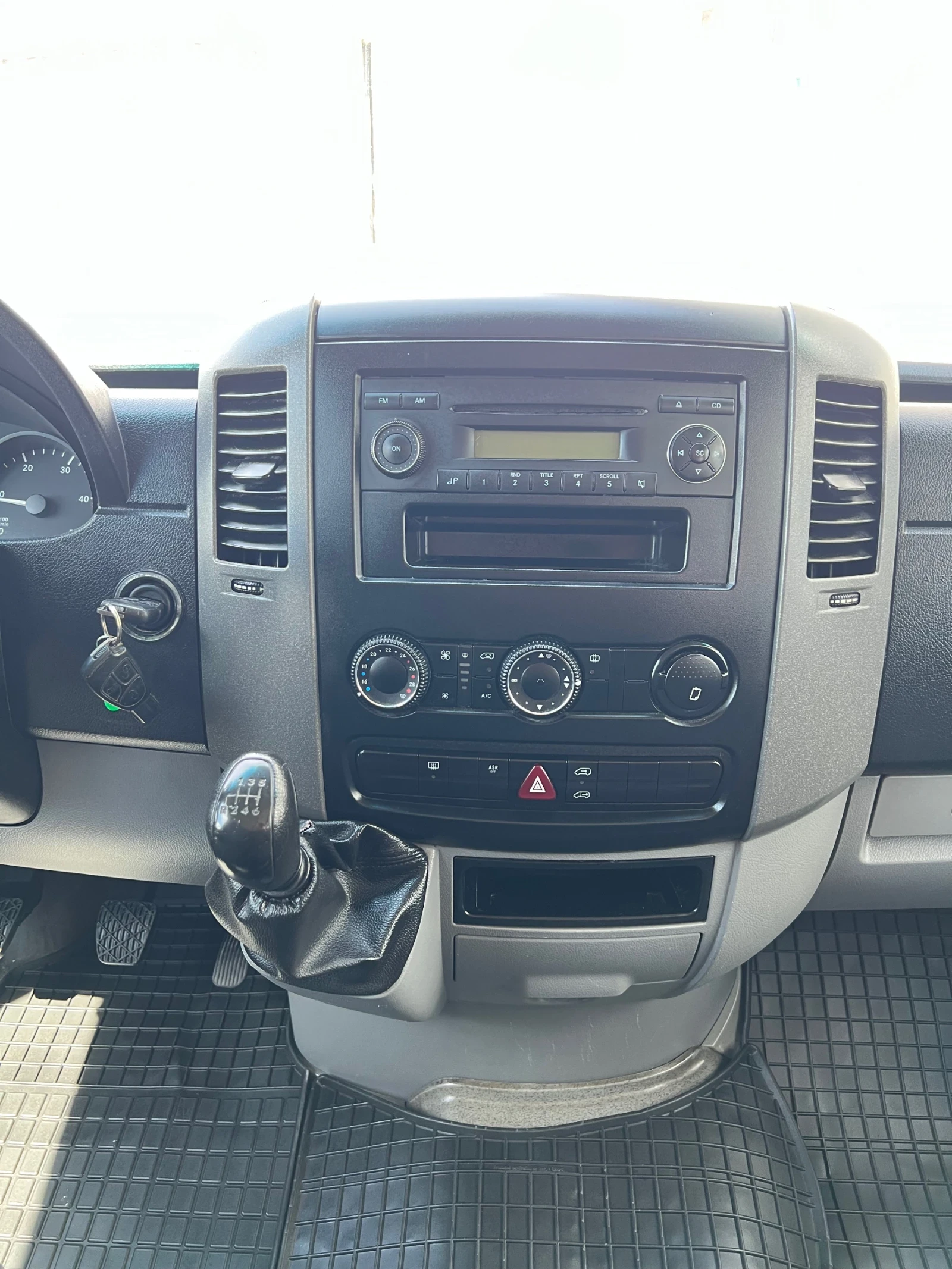 Mercedes-Benz Sprinter 315 / ���������� 8+ 1 / ����������� | Mobile.bg � ����������� 15