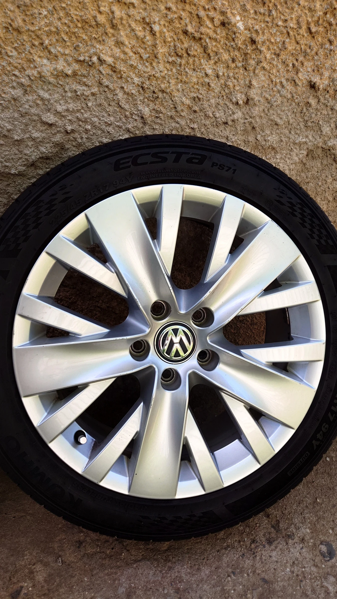    225/45R17  VW | Mobile.bg   11