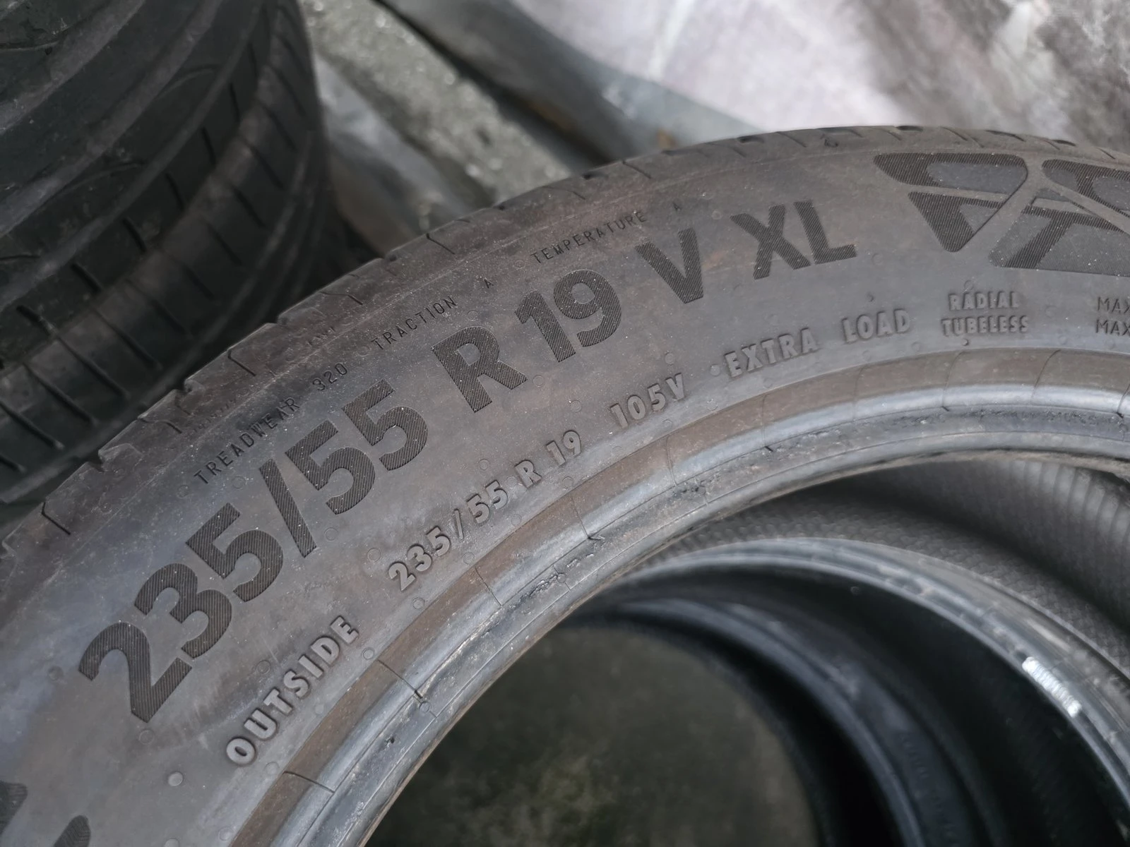Гуми Летни 235/55R19, снимка 5 - Гуми и джанти - 56730633