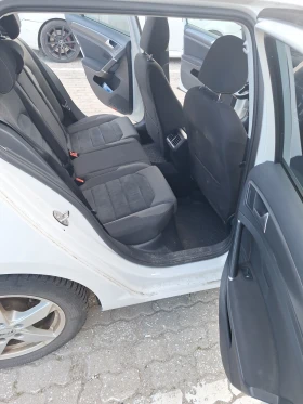 VW Golf 7.5 VARIANT 2.0TDI (150кс) 4MOTION - 12600 € / 24643.46 лв. - 31336130 8