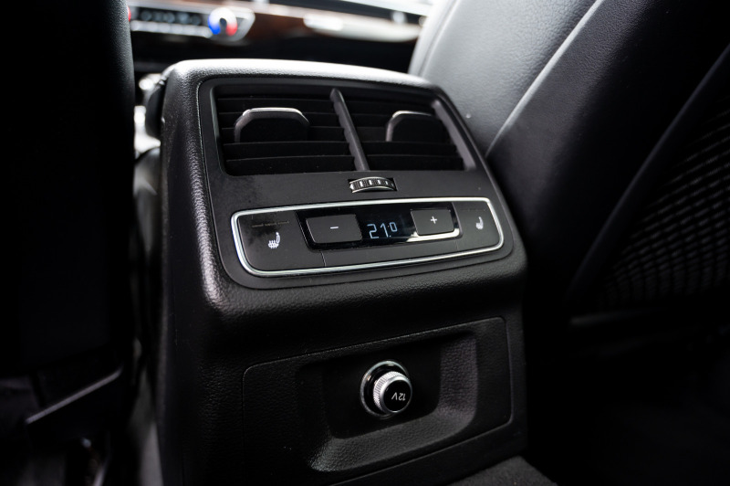 Audi A5 2.0 TFSI С ВЪЗМОЖНОСТ НА ЛИЗИНГ, снимка 8 - Автомобили и джипове - 46044189