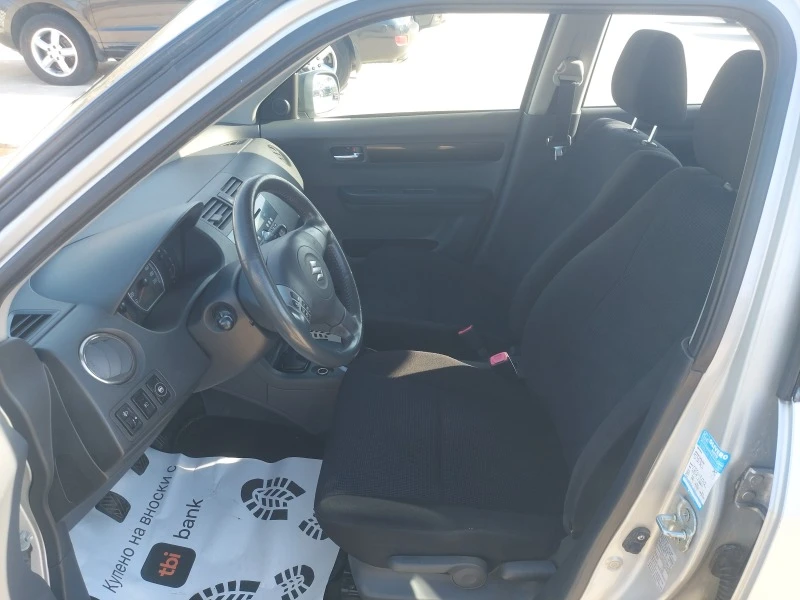 Suzuki Swift 1.3GPL 4x4, снимка 10 - Автомобили и джипове - 43849546