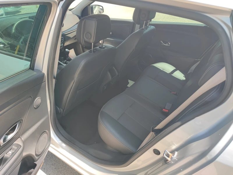 Renault Megane 1.4TCE-131ks6sk-BOSE-NAVI-, снимка 15 - Автомобили и джипове - 48425445