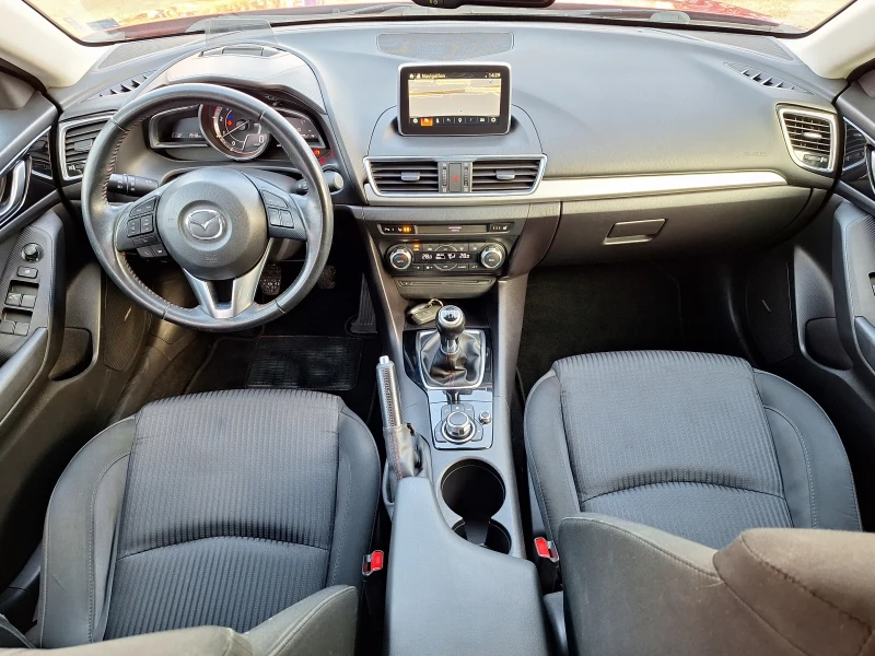 Mazda 3 1.5D* 105kc* Euro 6B, снимка 11 - Автомобили и джипове - 48500417