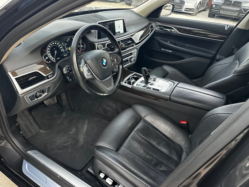 BMW 730 d 265к.с X-drive* Massage* Обдухване* Digital, снимка 5 - Автомобили и джипове - 49443831