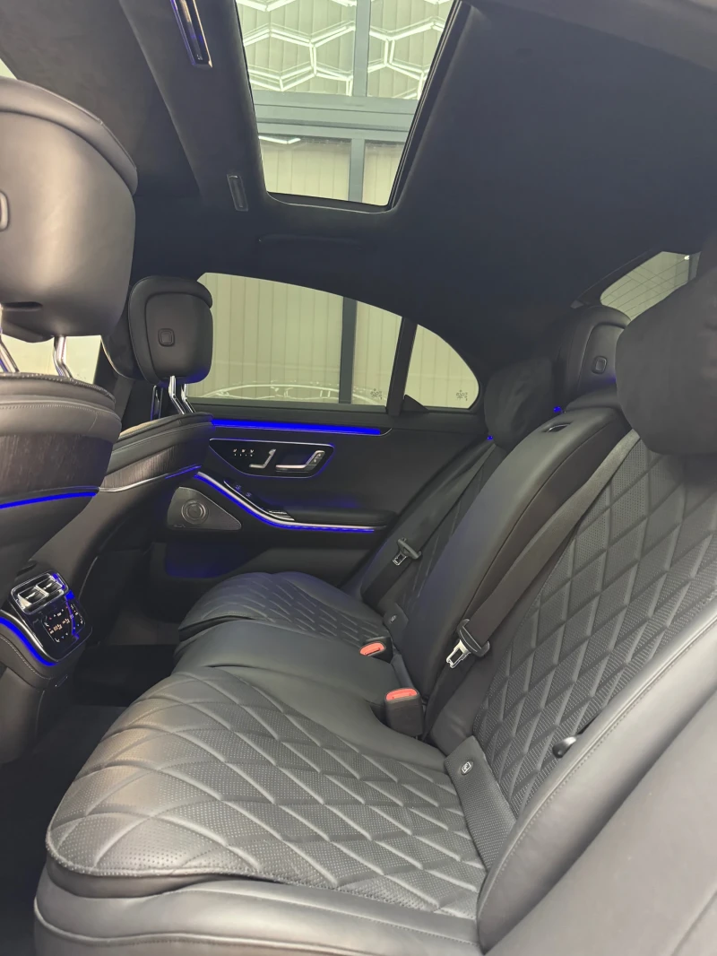 Mercedes-Benz S 400 d 4 MATIC * FULL Екстри * BURMEISTER * AMG * Панор, снимка 5 - Автомобили и джипове - 49626202