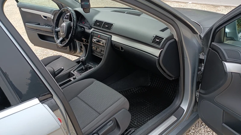 Audi A4, снимка 10 - Автомобили и джипове - 49658276