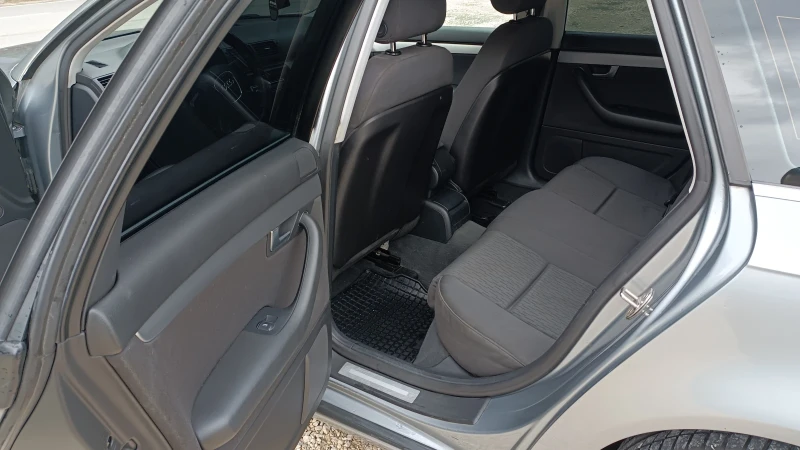 Audi A4, снимка 6 - Автомобили и джипове - 49658276