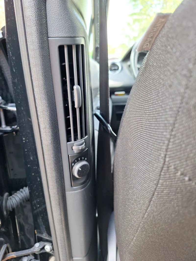 Peugeot 5008 1, 6 бензин, снимка 9 - Автомобили и джипове - 51792797