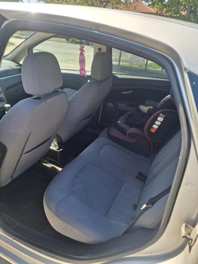 Fiat Linea 1.4 2009, снимка 8 - Автомобили и джипове - 52674594