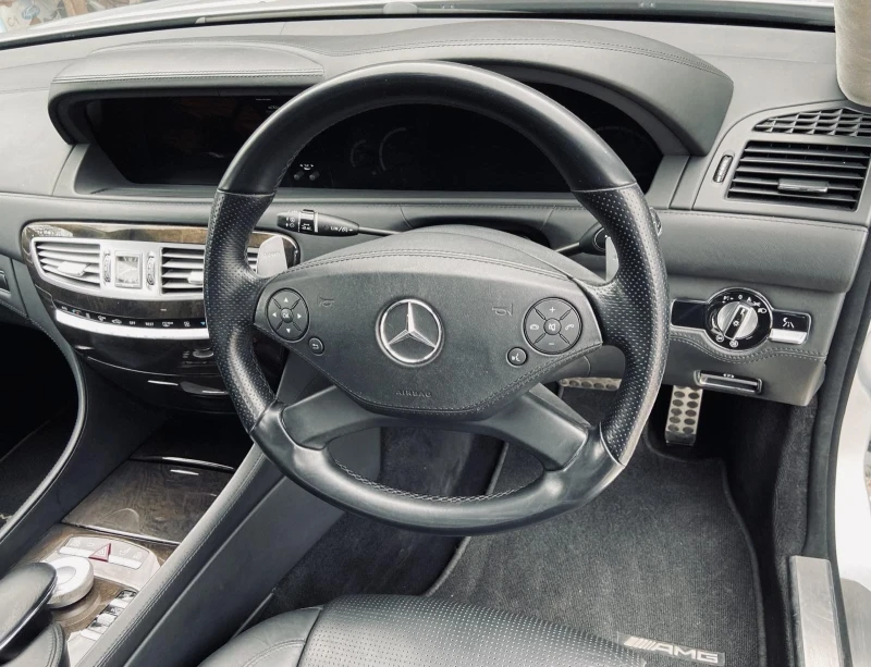 Mercedes-Benz CL 63 AMG 5.5 BiTutbo, снимка 8 - Автомобили и джипове - 52824509
