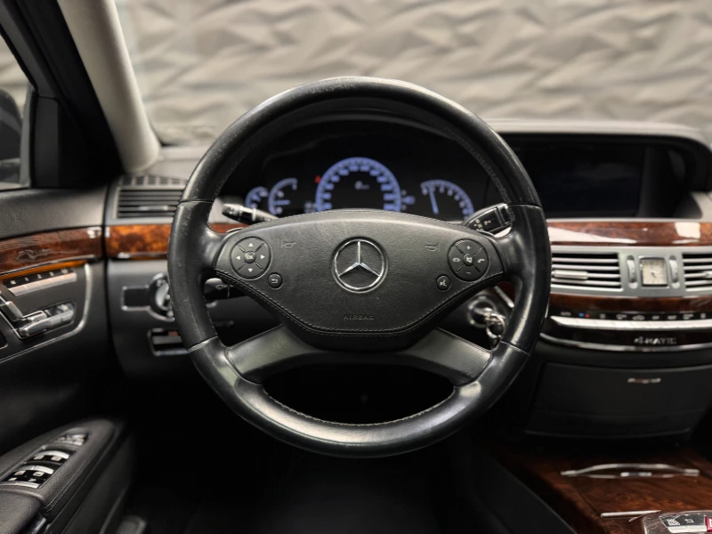 Mercedes-Benz S 500 4Matic Harmon/Kardon* Pano* Подгрев, снимка 6 - Автомобили и джипове - 50714792