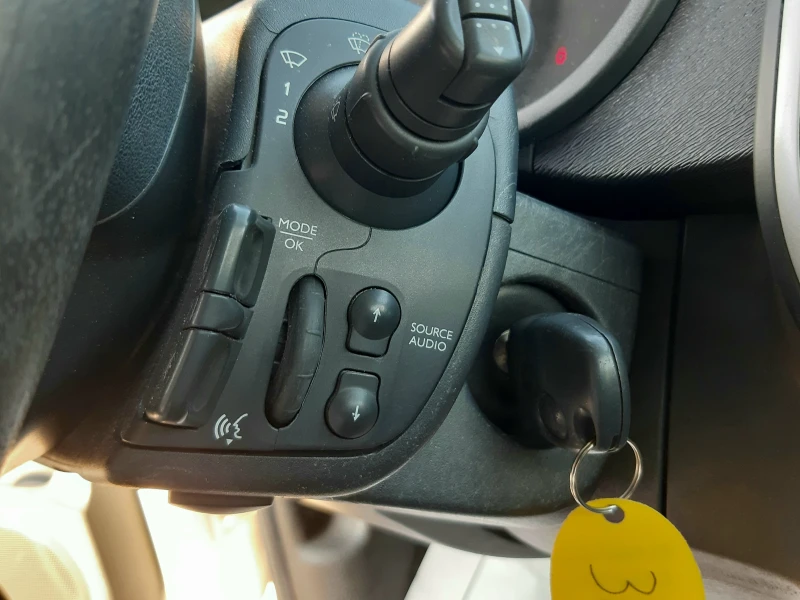 Renault Kangoo 1, 5 dCi Navi, снимка 12 - Автомобили и джипове - 51184535