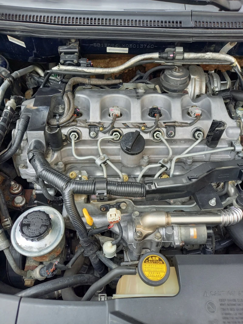 Toyota Avensis 2000, снимка 4 - Автомобили и джипове - 52839824