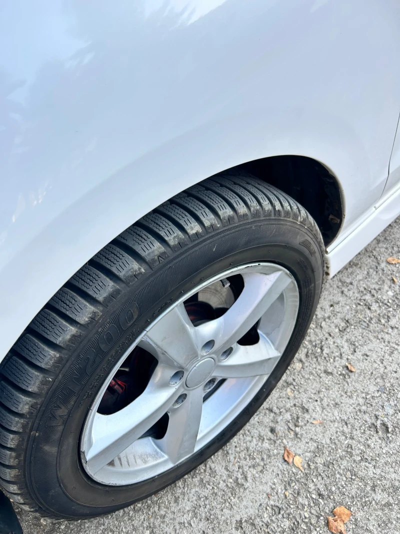 Mazda 5, снимка 10 - Автомобили и джипове - 52431510