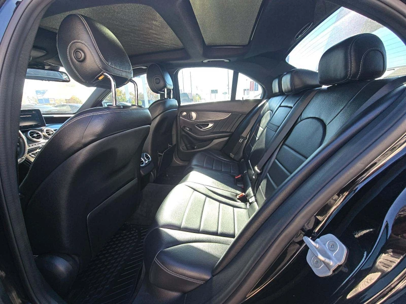 Mercedes-Benz C 400 C 400 4MATIC, снимка 10 - Автомобили и джипове - 53189418