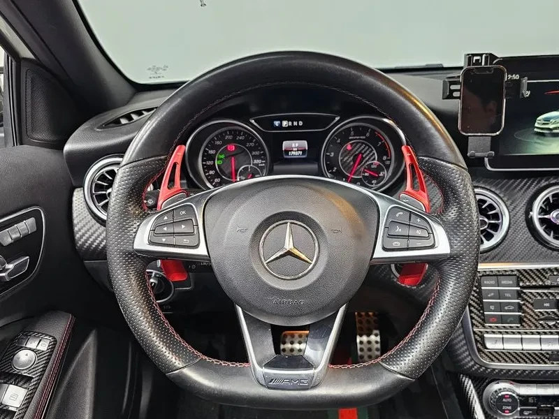 Mercedes-Benz A45 AMG 4MATIC, снимка 12 - Автомобили и джипове - 55117167