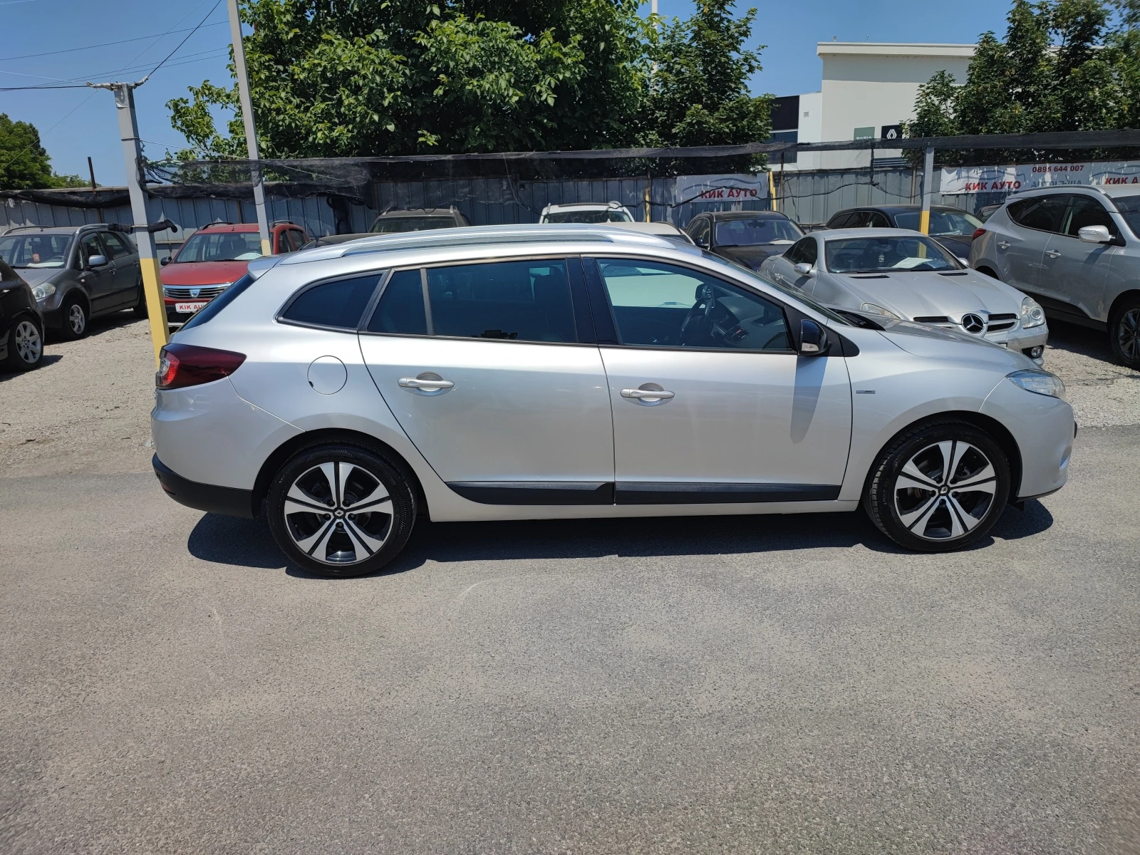 Renault Megane 1.4TCE-131ks6sk-BOSE-NAVI- - изображение 5