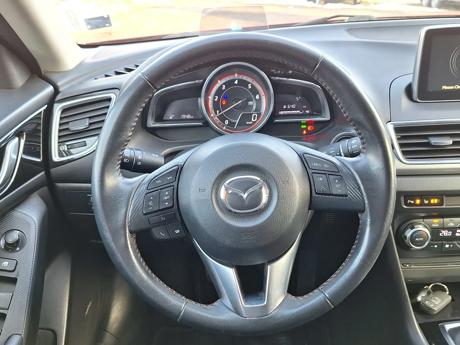 Mazda 3 1.5D* 105kc* Euro 6B - изображение 9