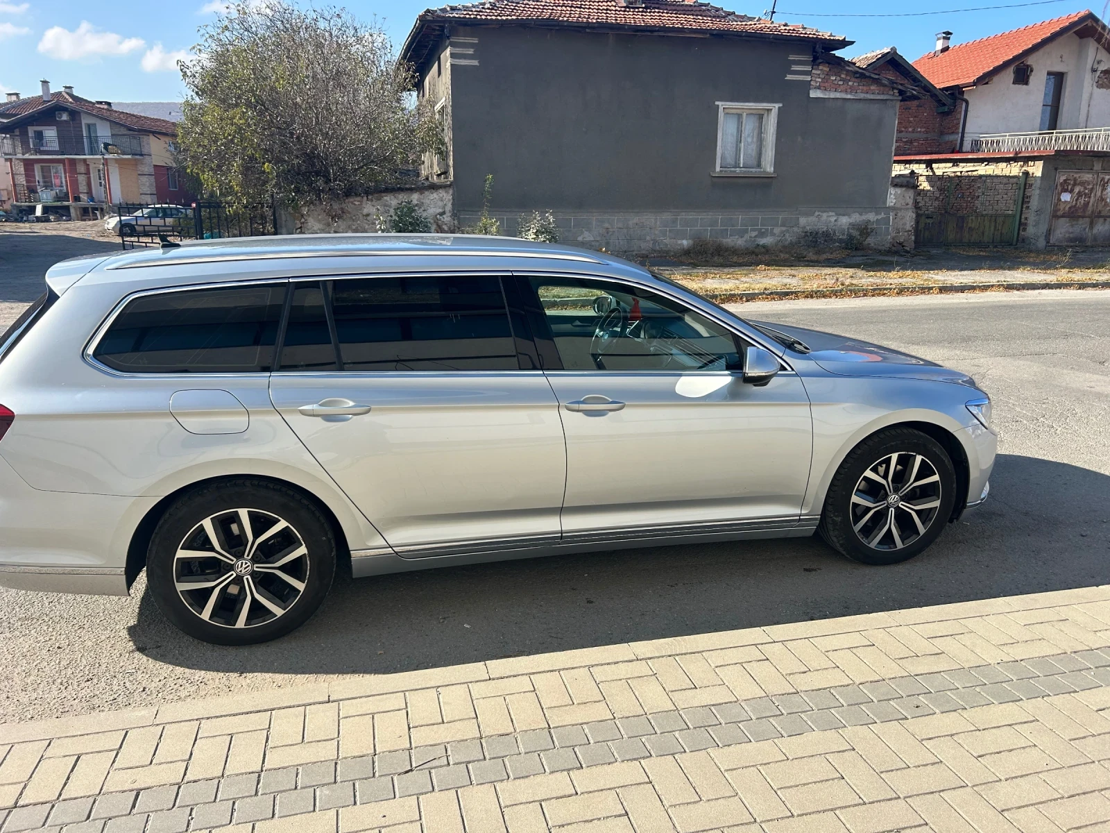 VW Passat 2.0 - изображение 6