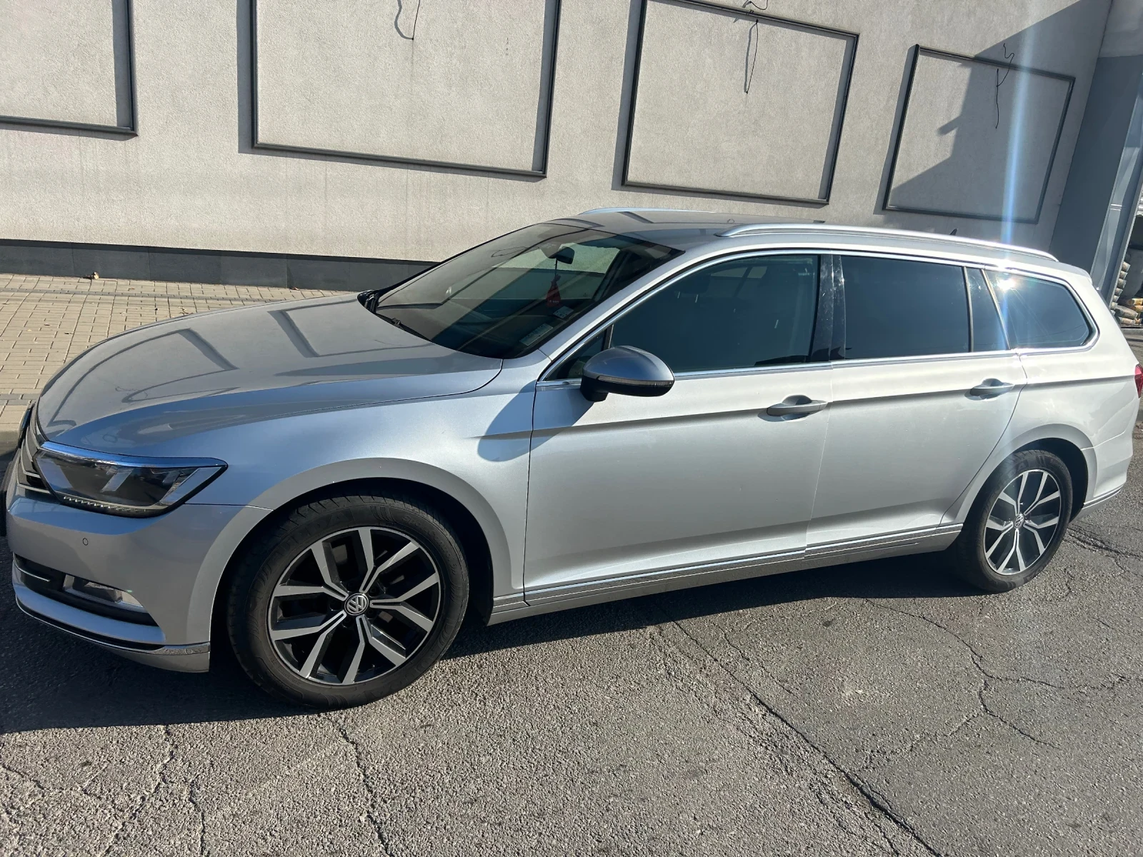 VW Passat 2.0 - изображение 8