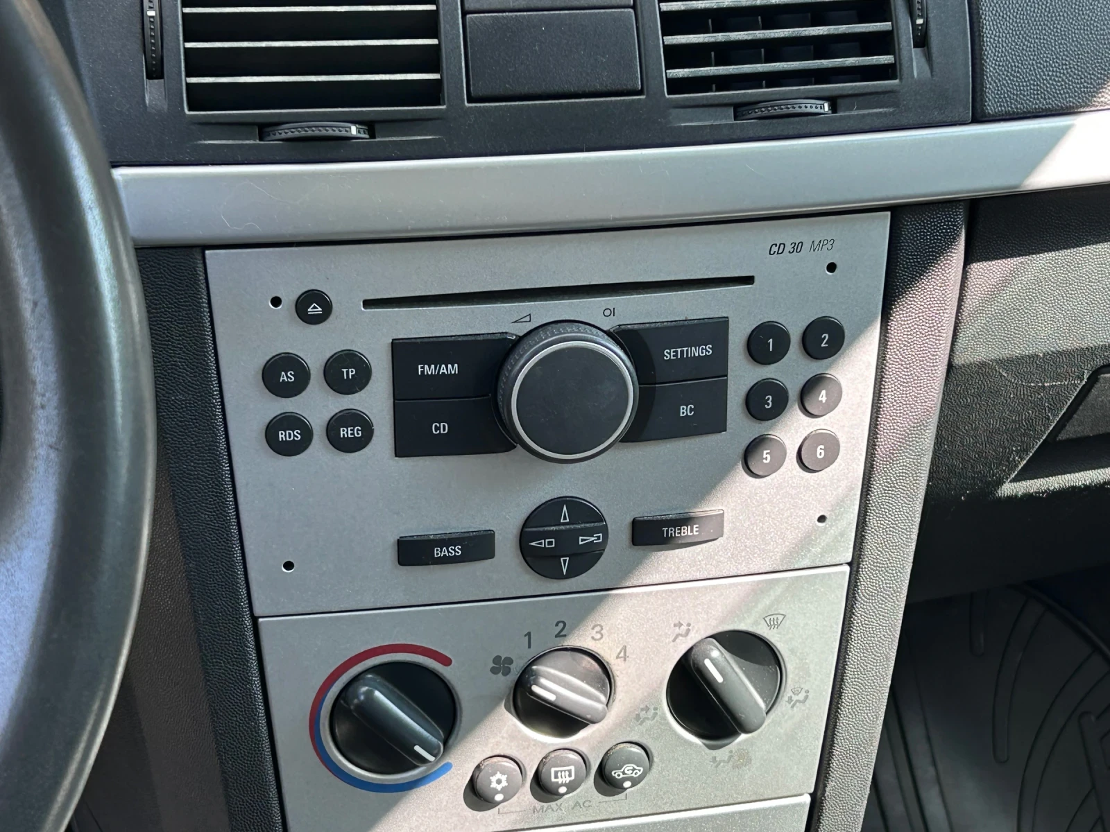 Opel Meriva  - изображение 8