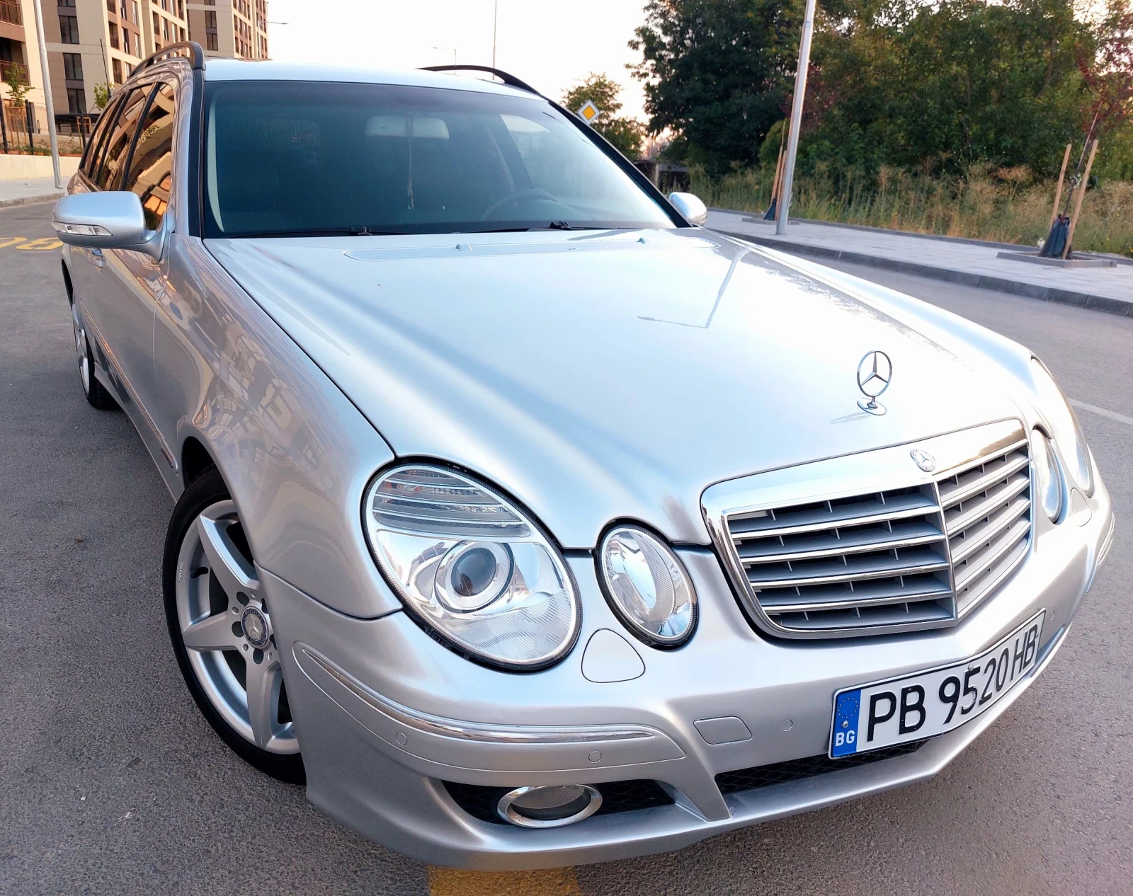 Mercedes-Benz E 220 2.2 170кс Фейс Elegance - изображение 4