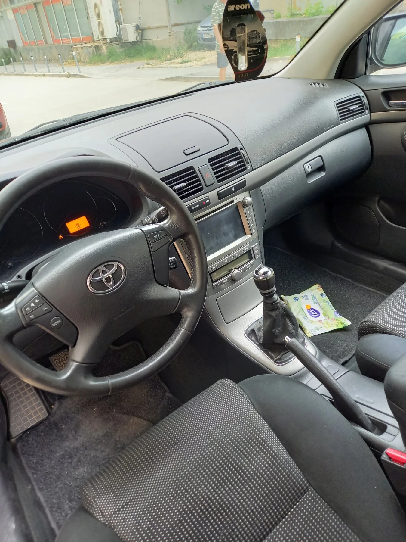 Toyota Avensis 2000 - изображение 5