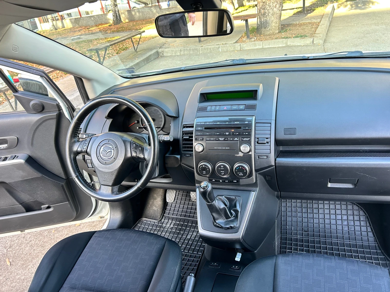 Mazda 5 | Mobile.bg   8