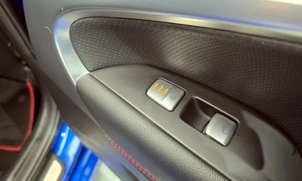 Genesis G70 3.3 2WD | Mobile.bg � ����������� 15