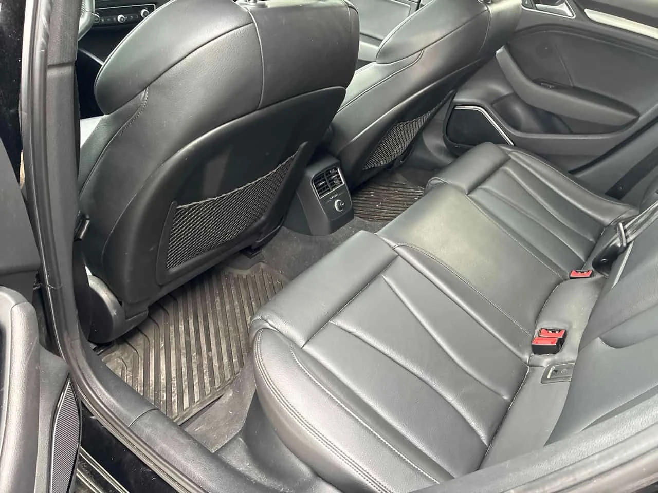 Audi A3  Technik /CAMERA/DIS/B&O/SELF PARKING , снимка 14 - Автомобили и джипове - 53739848