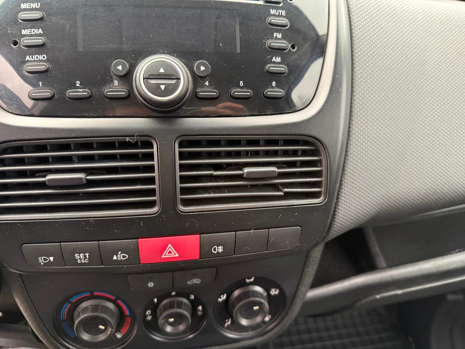 Fiat Doblo 1.3 multijet MAXI, снимка 11 - Автомобили и джипове - 53949709