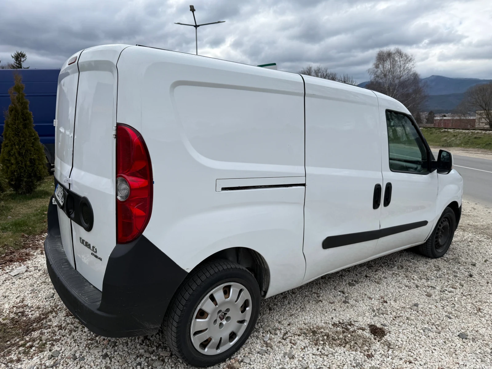 Fiat Doblo 1.3 multijet MAXI, снимка 5 - Автомобили и джипове - 53949709