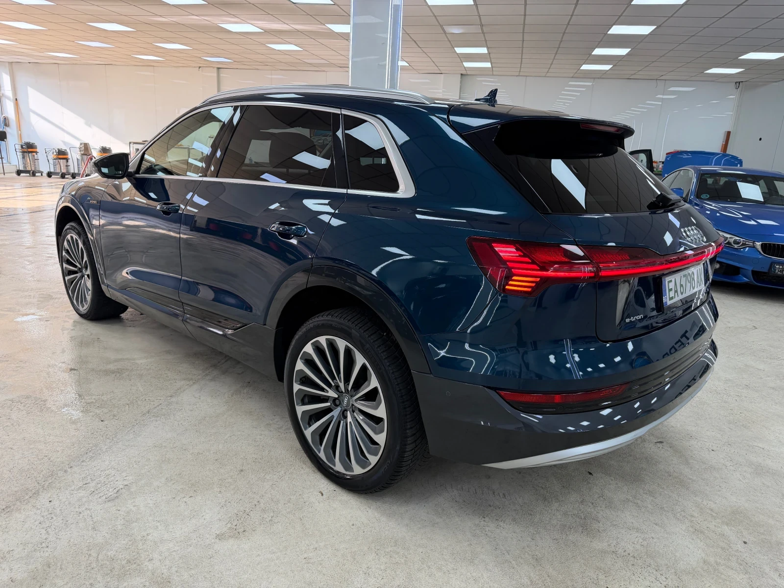 Audi E-Tron 55 SOH 90% Certified , снимка 4 - Автомобили и джипове - 55216013