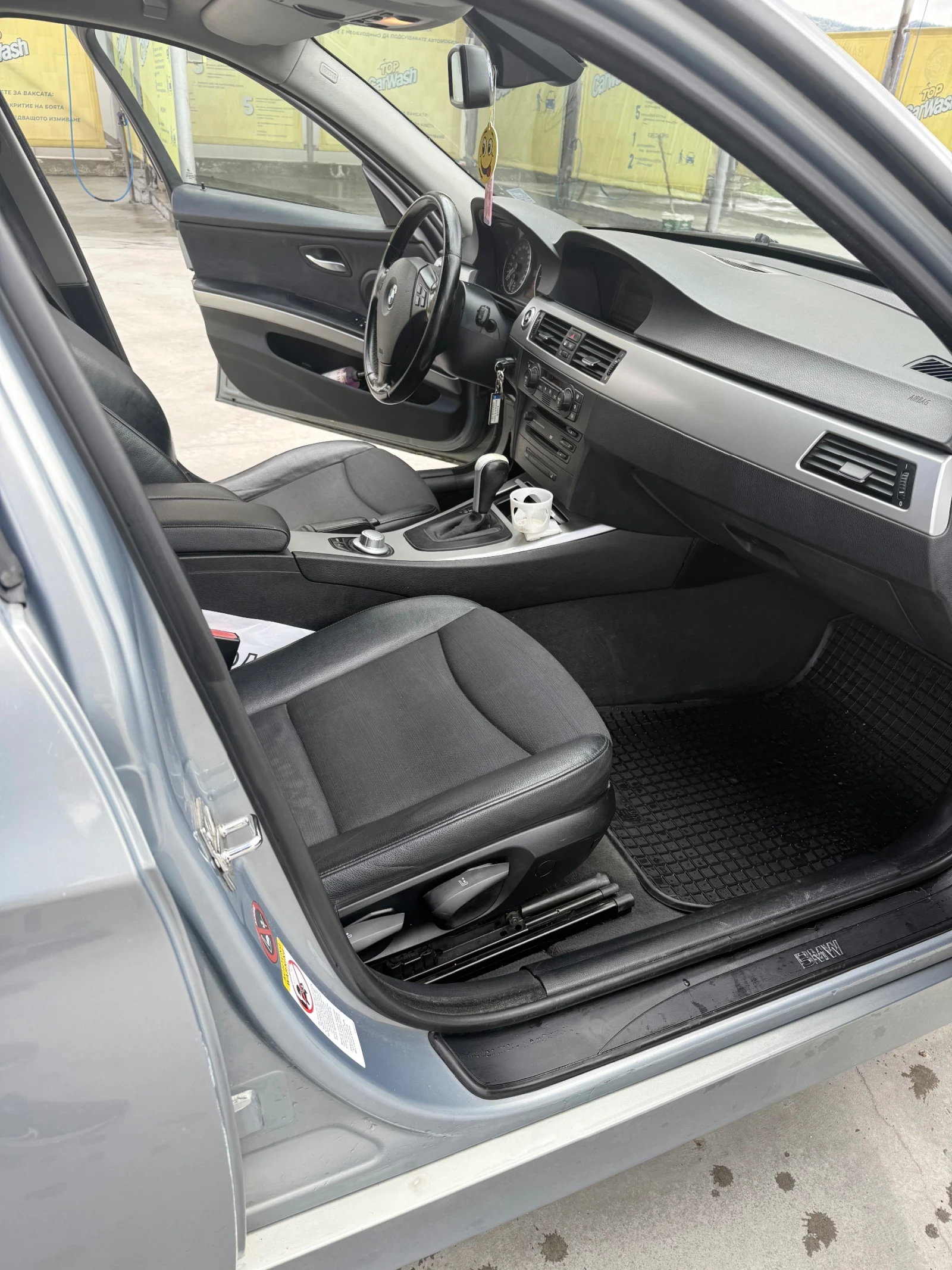 BMW 320 E91 320d, снимка 9 - Автомобили и джипове - 54478005