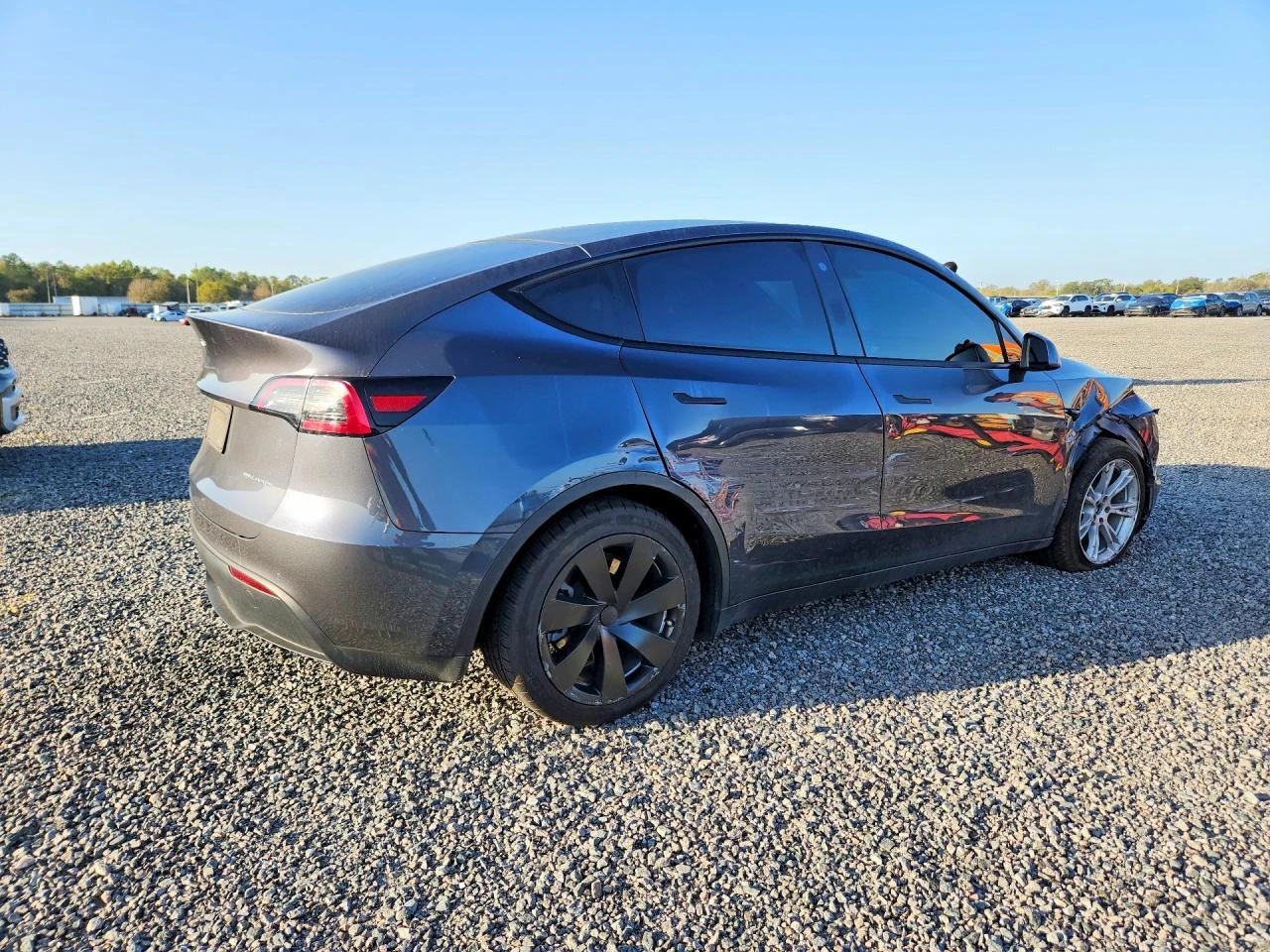 Tesla Model Y * DUAL MOTOR* Long Range AWD* , снимка 3 - Автомобили и джипове - 54501339