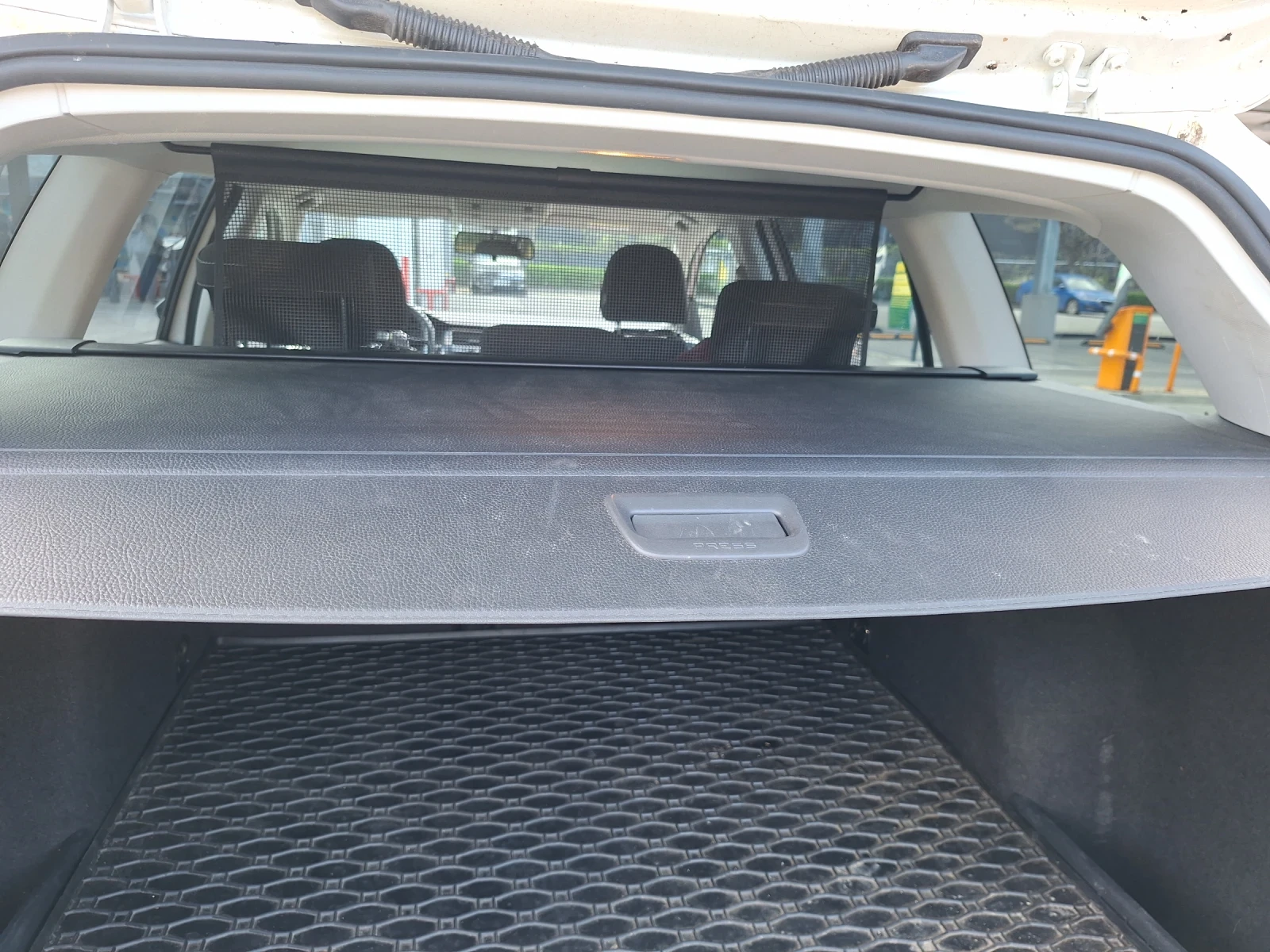 VW Golf 7.5 VARIANT 2.0TDI (150кс) 4MOTION, снимка 6 - Автомобили и джипове - 54704083