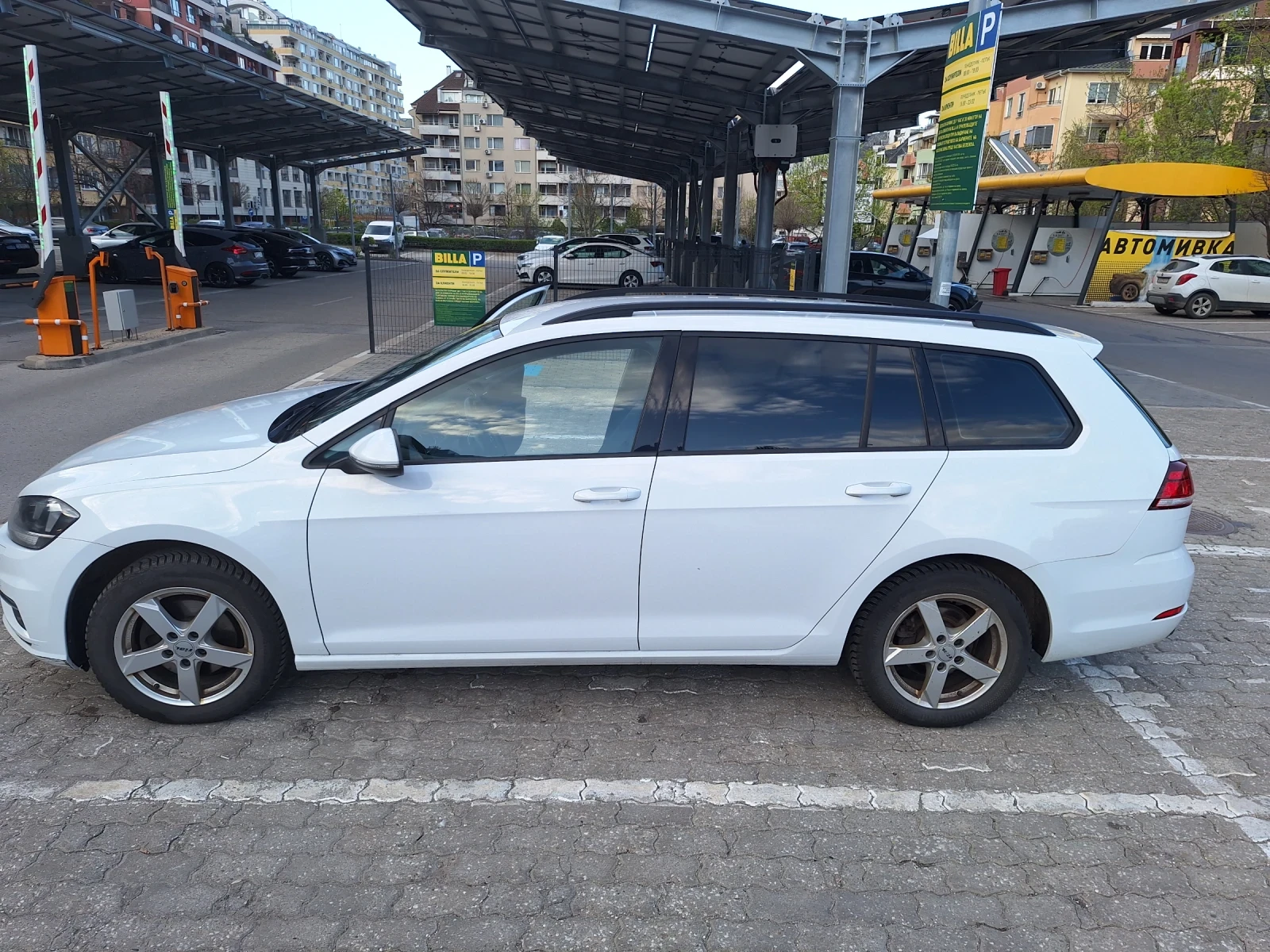 VW Golf 7.5 VARIANT 2.0TDI (150кс) 4MOTION