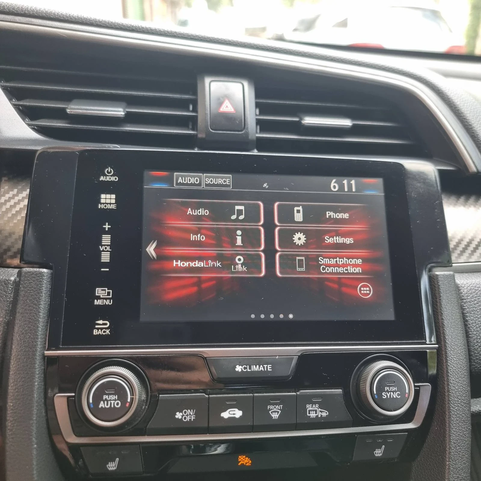 Honda Civic 1.5 Turbo Sport, снимка 8 - Автомобили и джипове - 54767591