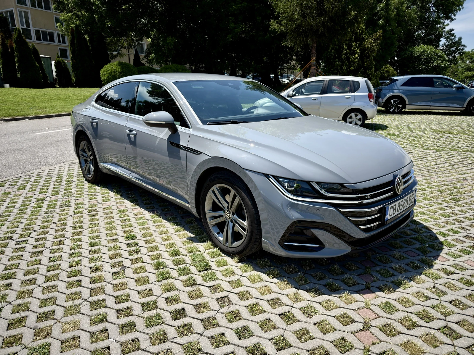 VW Arteon Arteon R-Line 2.0 TDI SCR DSG, снимка 3 - Автомобили и джипове - 54929413
