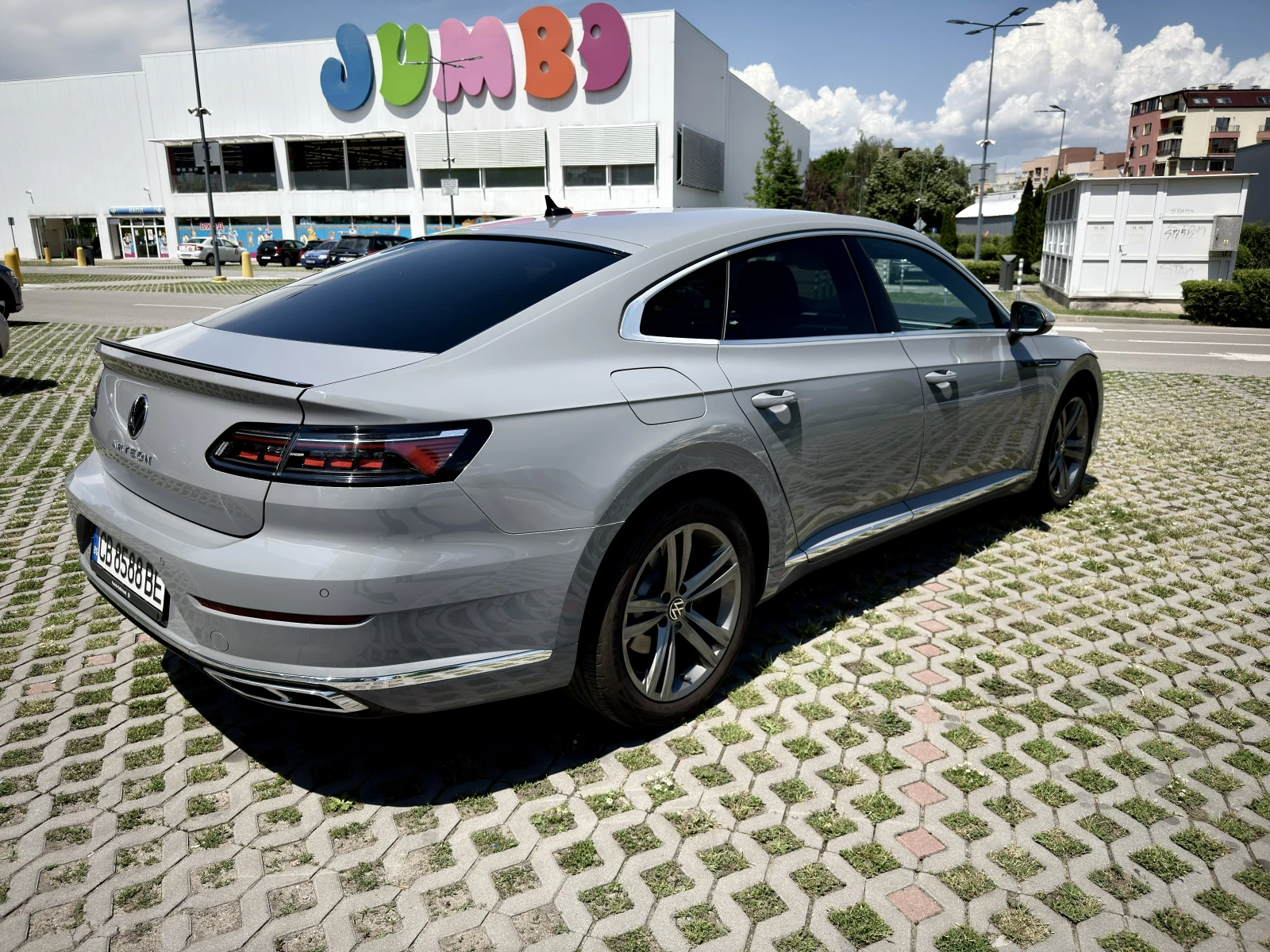VW Arteon Arteon R-Line 2.0 TDI SCR DSG, снимка 4 - Автомобили и джипове - 54929413