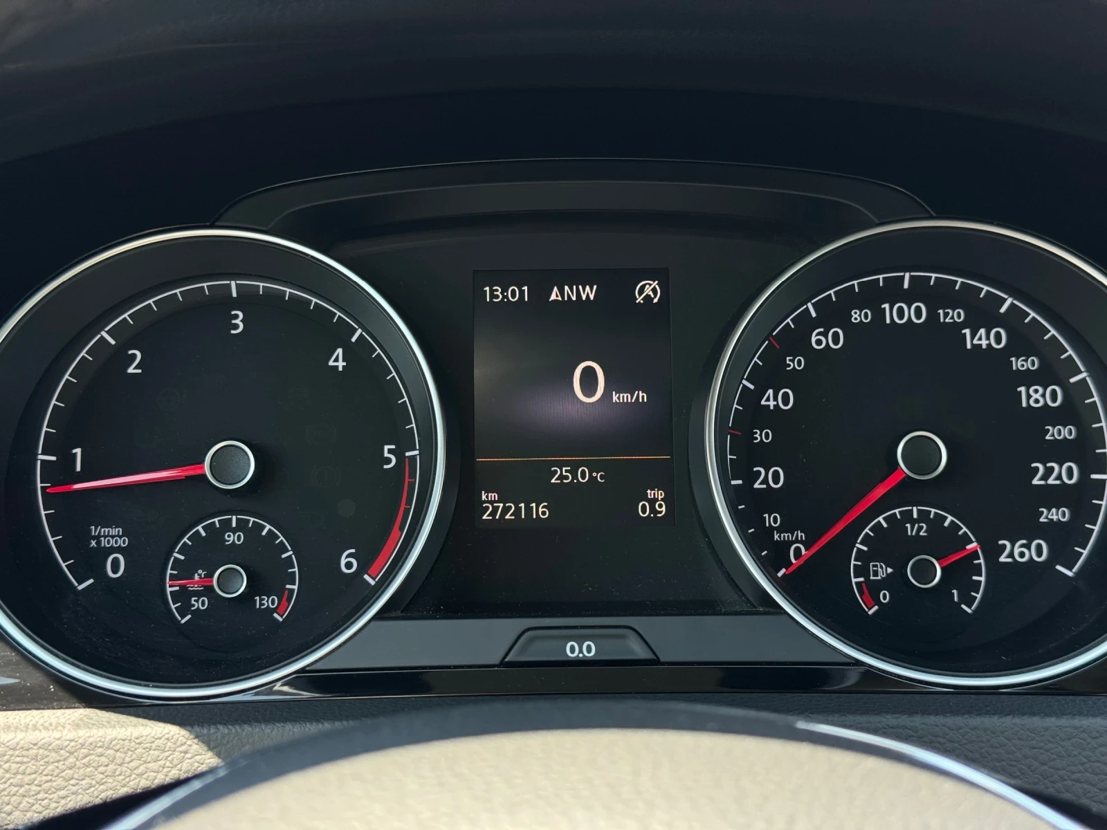 VW Golf * R-LINE* DSG* , снимка 12 - Автомобили и джипове - 55220602