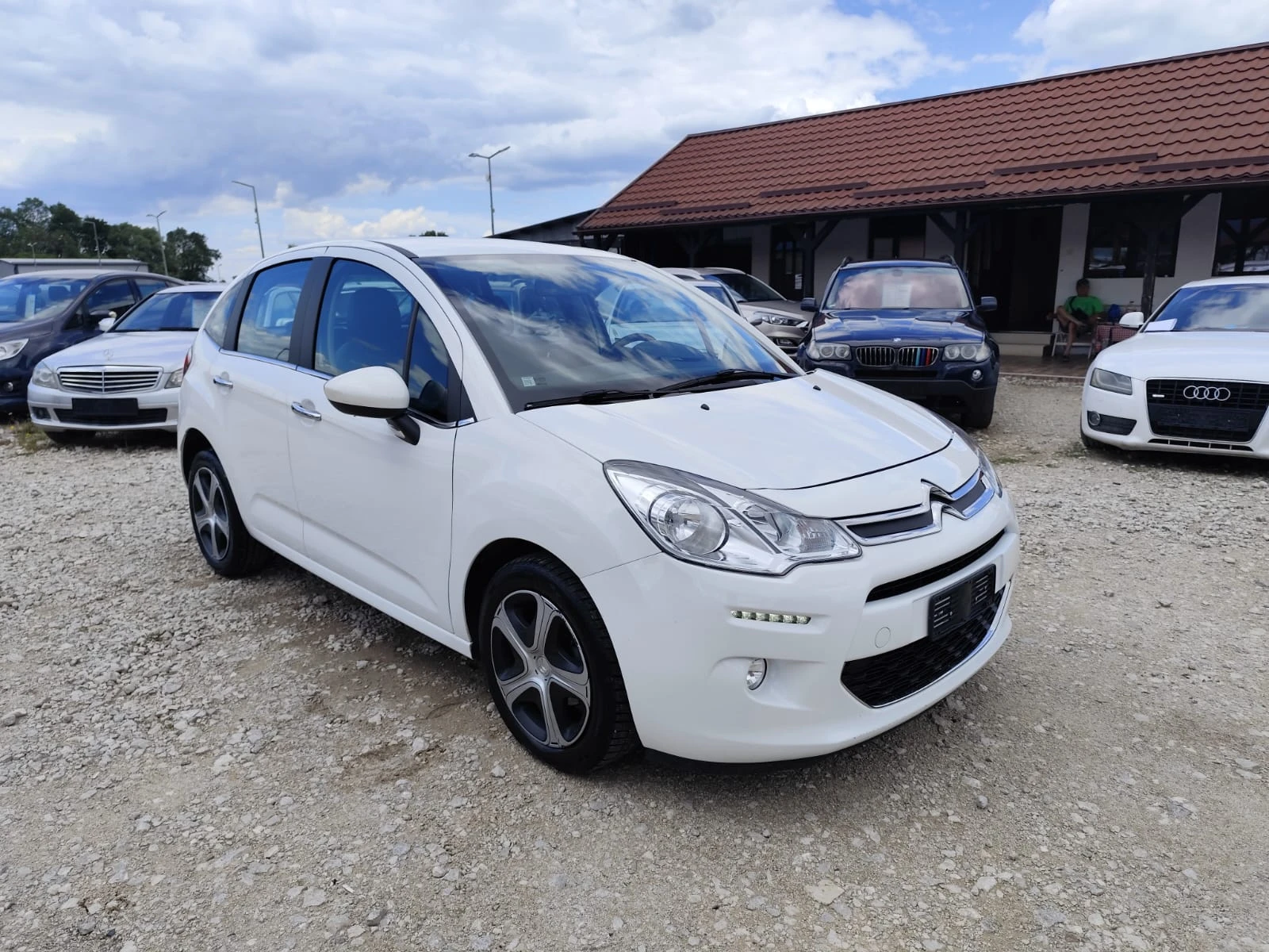 Citroen C3 1.2 бензин Италия, снимка 3 - Автомобили и джипове - 55263098
