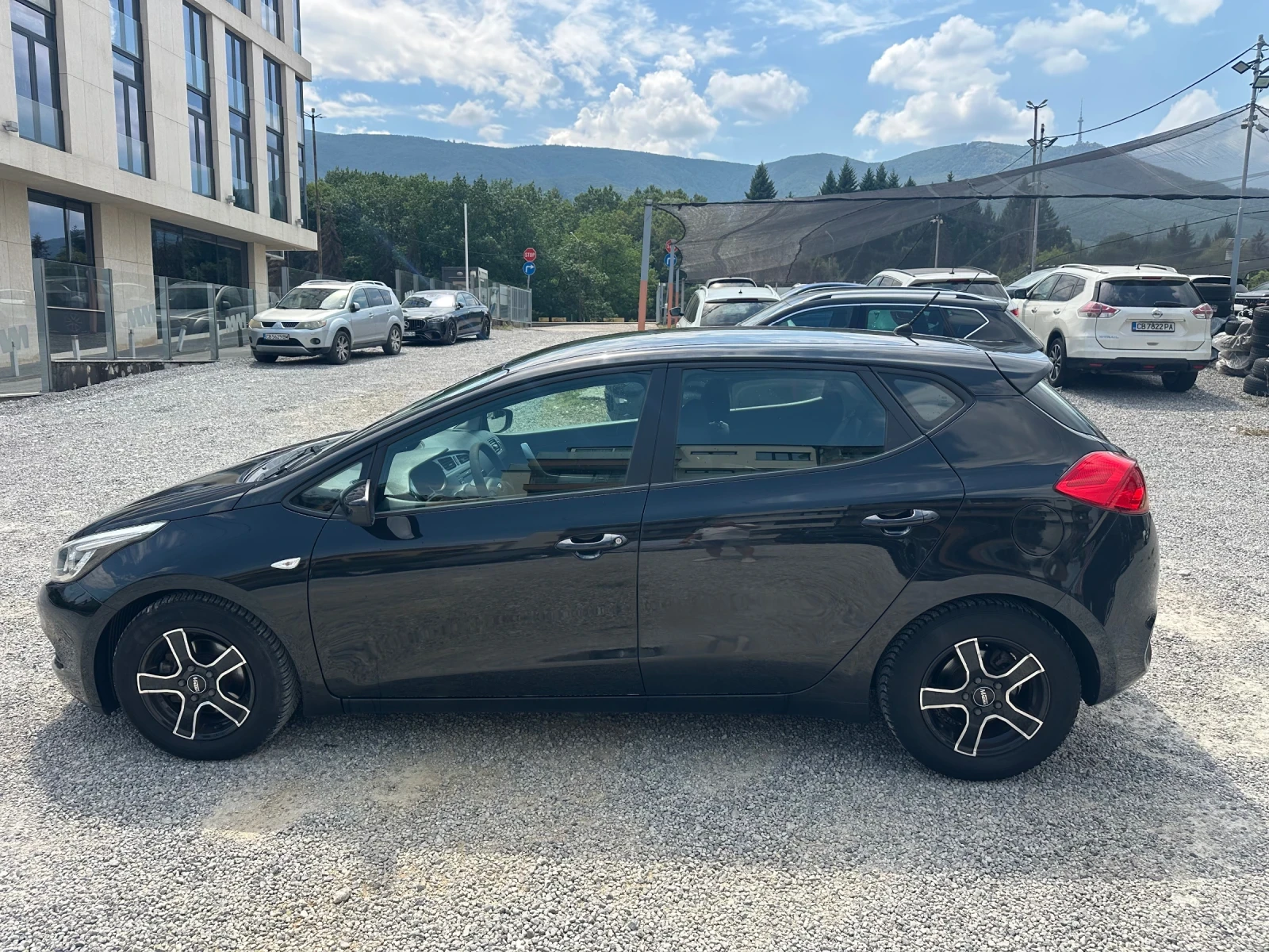 Kia Ceed ГЕРМАНИЯ, снимка 6 - Автомобили и джипове - 55609567
