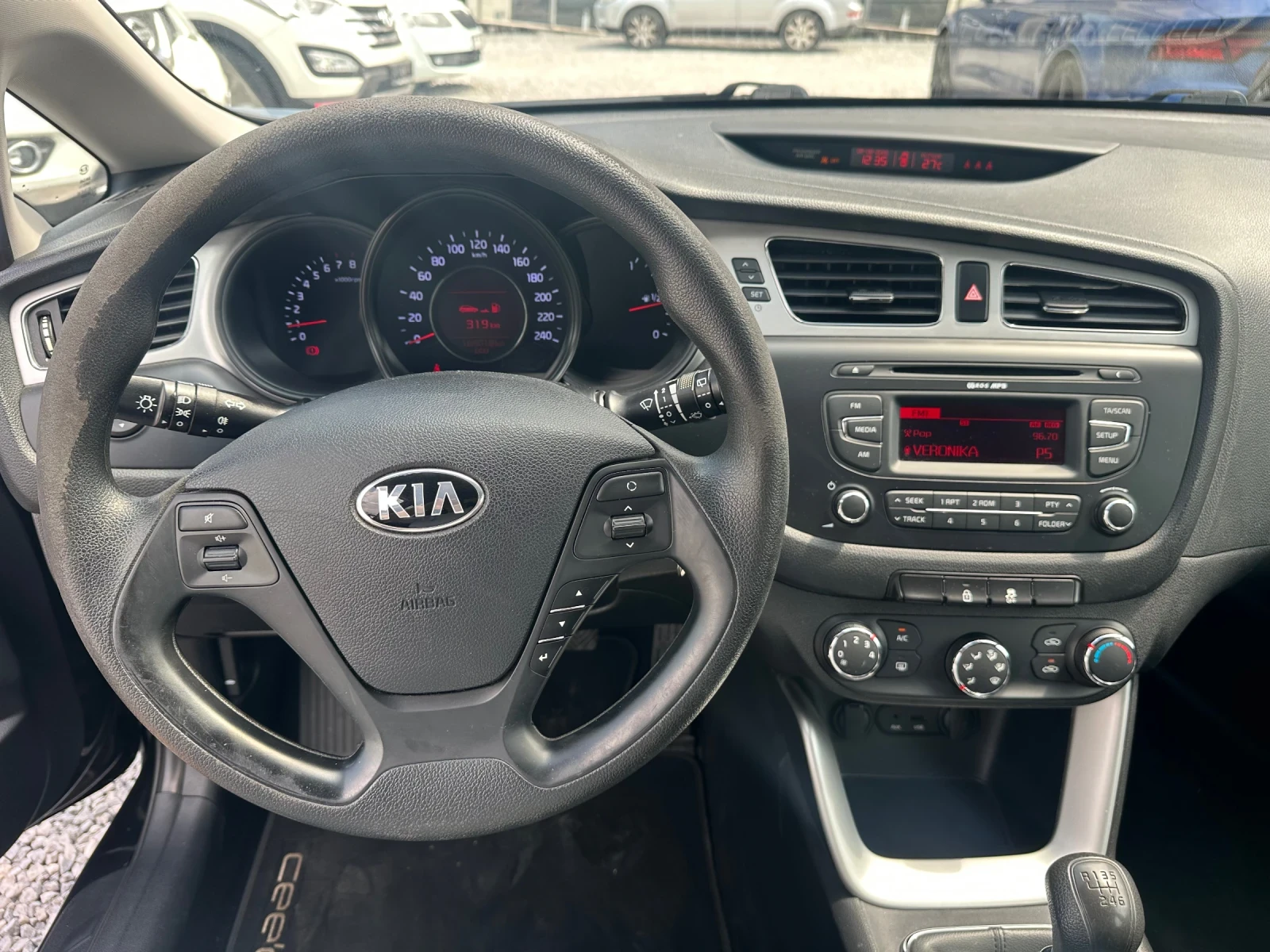 Kia Ceed ГЕРМАНИЯ, снимка 14 - Автомобили и джипове - 55609567