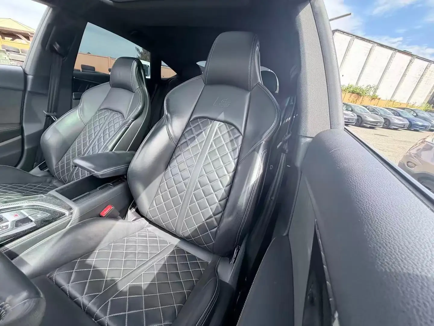 Audi S5 MATRIX* BANG* OLUFSEN* 360КАМЕРА* ПОДГРЕВ* , снимка 16 - Автомобили и джипове - 55788315