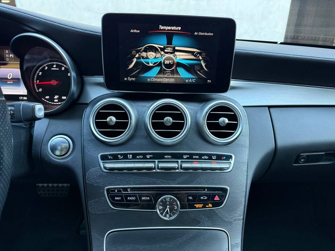 Mercedes-Benz C 300 Лизинг , снимка 11 - Автомобили и джипове - 56581977