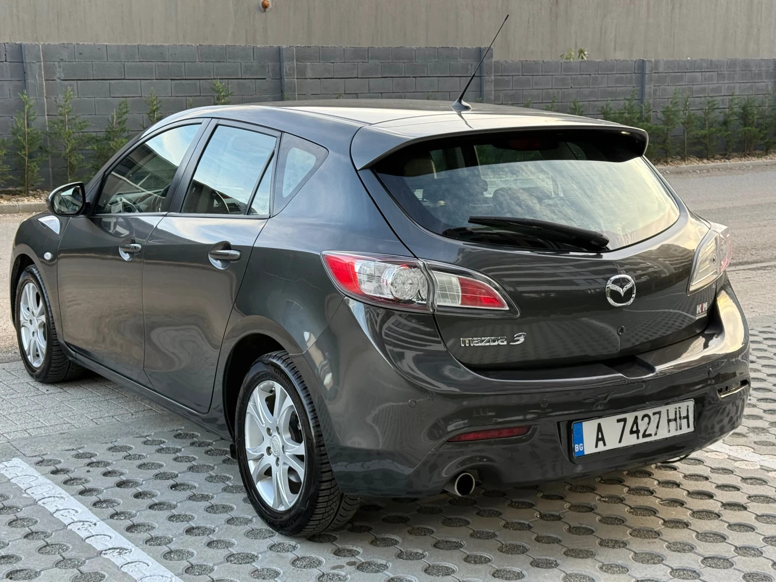 Mazda 3 2.0i AUTOMAT, снимка 4 - Автомобили и джипове - 56659487